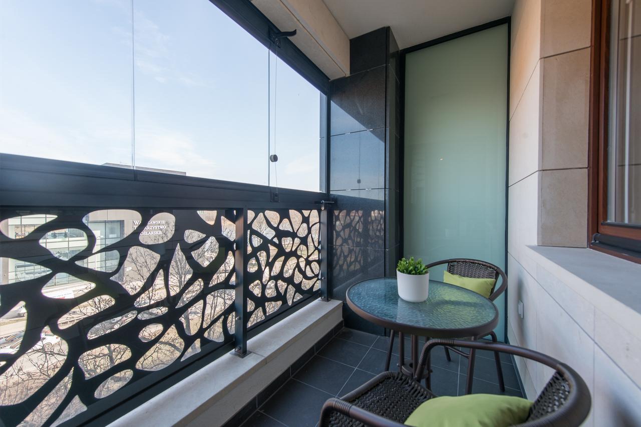 P&O Serviced Apartments Solec Warsaw Exterior photo